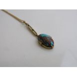 9ct gold chain necklace with 9ct gold & opal pendant, weight 3.1gms. Estimate £40-60