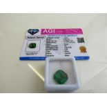 Octagon cut loose African green garnet, 6.05ct, with certificate. Estimate £20-30