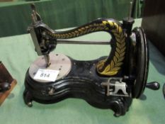 Jones hand sewing machine (1879-1909). Est £20-40 plus VAT on the hammer price