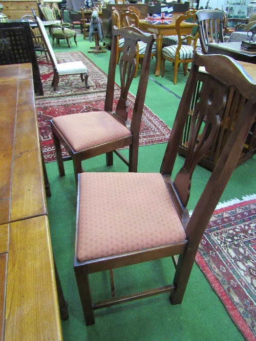 4 + 2 chairs with drop-in seats & open splat by Simpson of Norwich. Estimate £60-80 - Image 3 of 4