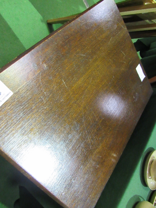 Oak display table with barley twist legs, 60 x 45cms. Estimate £10-20 - Image 3 of 3