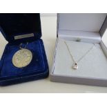 Sterling silver Queen Elizabeth II silver jubilee pendant together with sterling silver and white