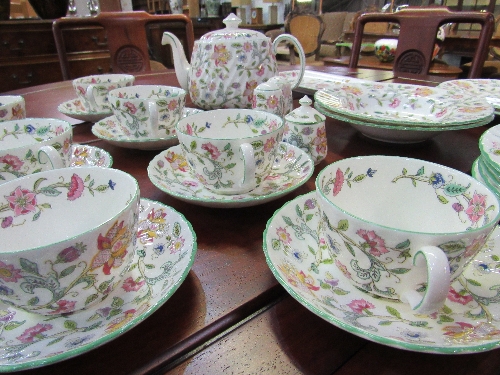 Part Minton 'Haddon Hall' tea service, 29 pieces. Estimate £40-60 - Image 2 of 4