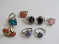 8 various fashion rings. Estimate £20-30