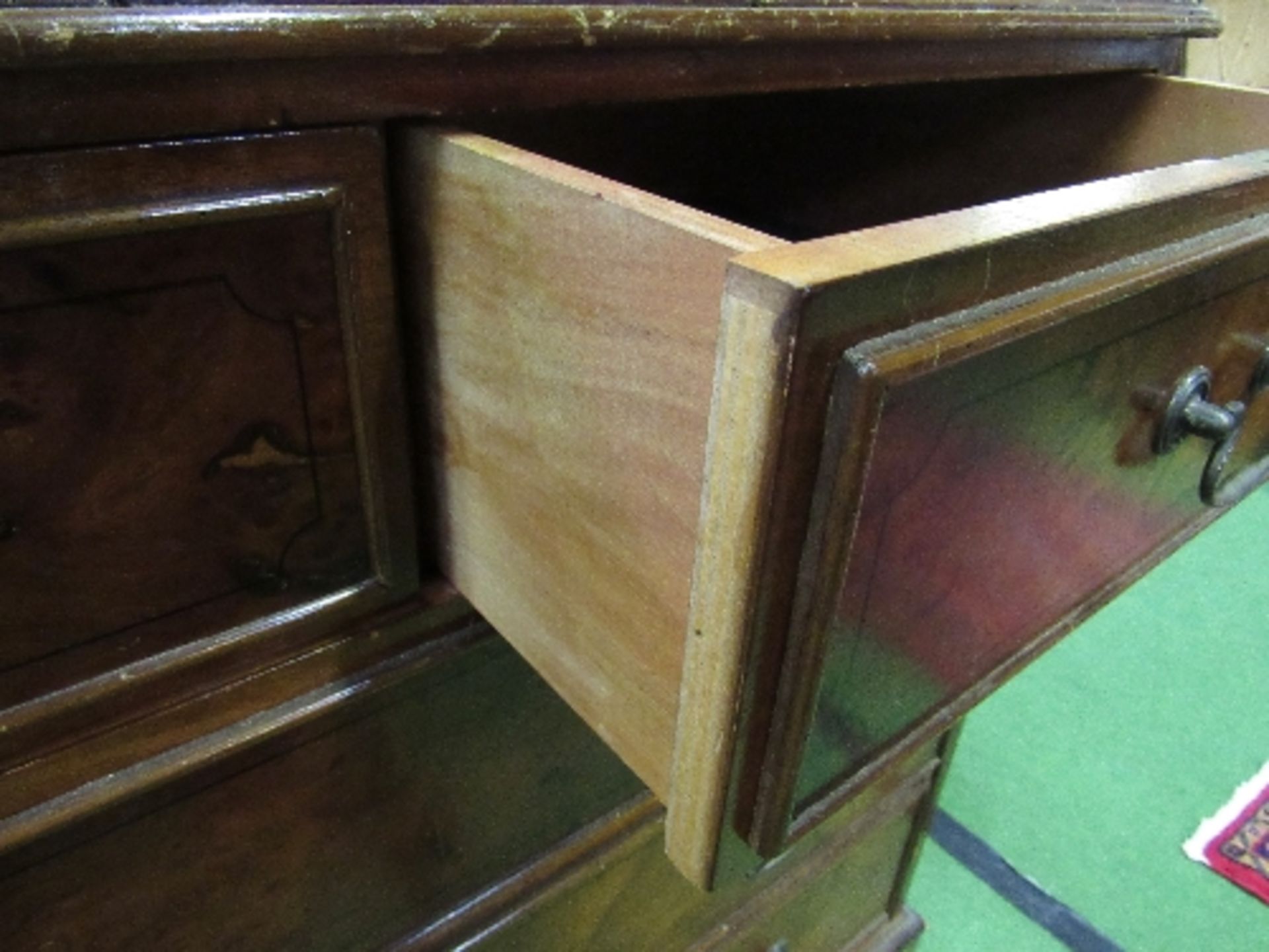 Hardwood chest of 2 over 3 graduated drawers, 95 x 54 x 93cms. Estimate £30-50 - Image 3 of 4