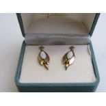 9ct gold opal earrings. Est £20-30