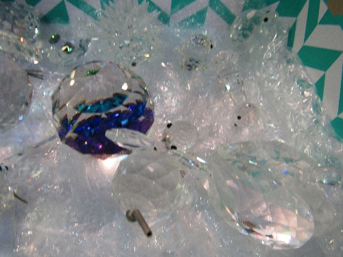 Box of Swarovski crystal animal figurines. Estimate £20-30 - Image 3 of 3