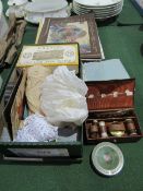 Collection of needlework items. Estimate £20-30