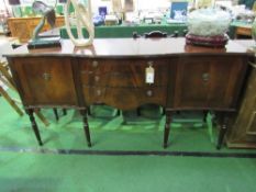 Mahogany serpentine fronted sideboard, 168 x 51 x 87cms. Estimate £20-30