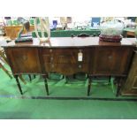 Mahogany serpentine fronted sideboard, 168 x 51 x 87cms. Estimate £20-30