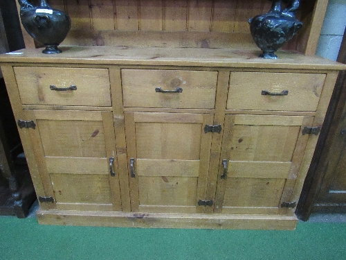 Pine dresser with 2 glazed cupboards flanking shelved alcove over 3 drawers & 3 cupboards, 154 x - Image 2 of 5