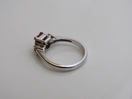 14ct white gold, 2 diamond & synthetic ruby to centre ring, size M, weight 3.6gms. Estimate £300- - Image 3 of 5
