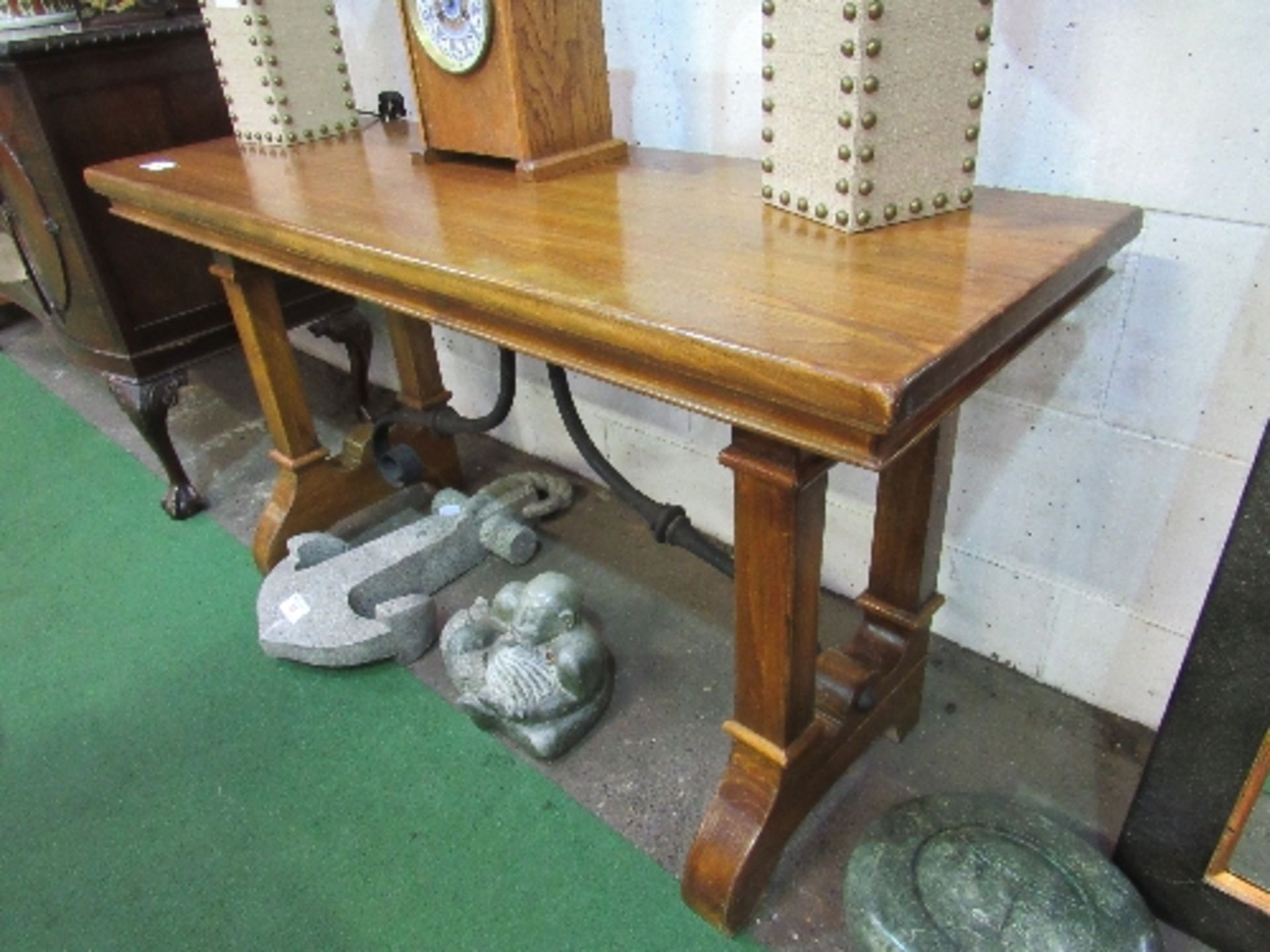 Hardwood console table with cast iron scrolled supports to block legs, 150 x 50 x 80cms. Estimate £ - Image 3 of 5