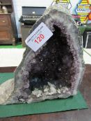Rock crystal. Estimate £50-60