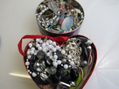 Tin & box of costume jewellery. Estimate £10-20