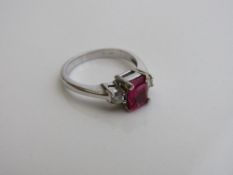 14ct white gold, 2 diamond & synthetic ruby to centre ring, size M, weight 3.6gms. Estimate £300-