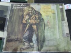 LP Record - Jethro Tull, 'Aqualung', 1971, in very good condition. Original Chrysalis label with