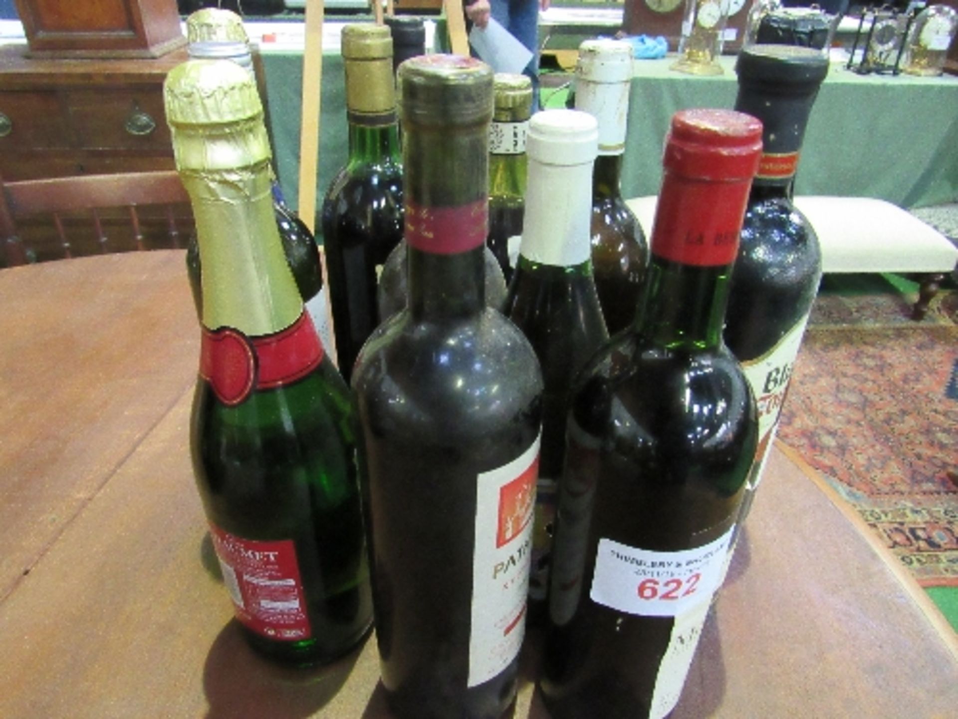 13 bottles of various wines. Estimate £30-40 - Image 2 of 3