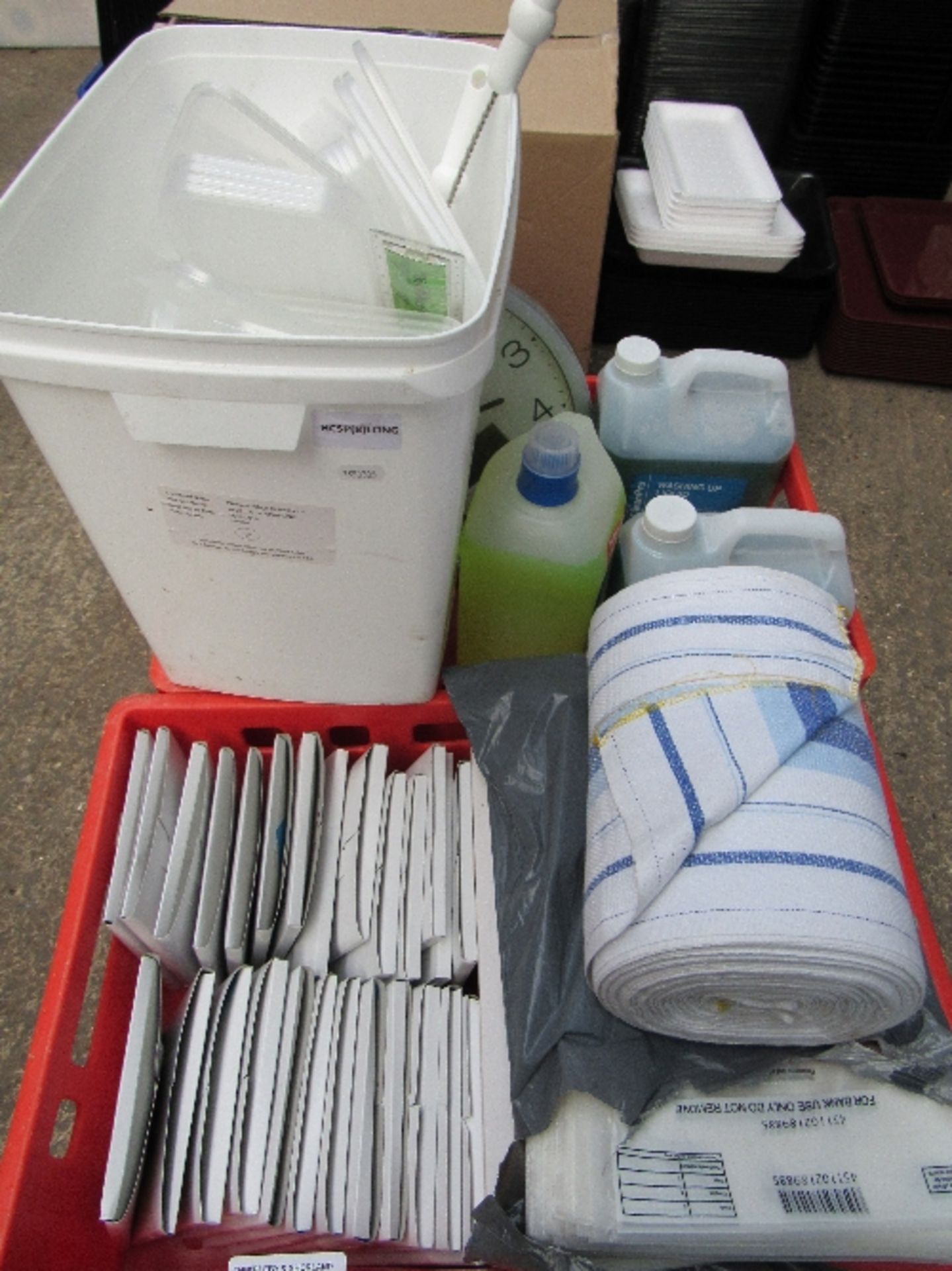 Misc items including 2x 5l washing up liquid, 1x 5l Flash, 26x 100 packs of plastic gloves & qty