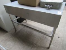 Stainless steel preparation table, 120 x 66 x 86cms