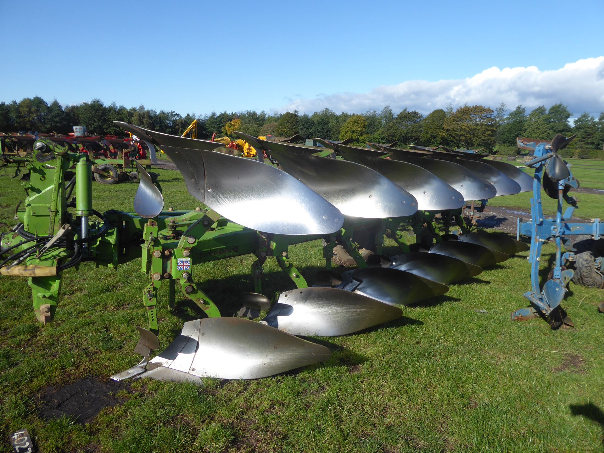 Dowdeswell Delta 130 6F plough - Image 2 of 2