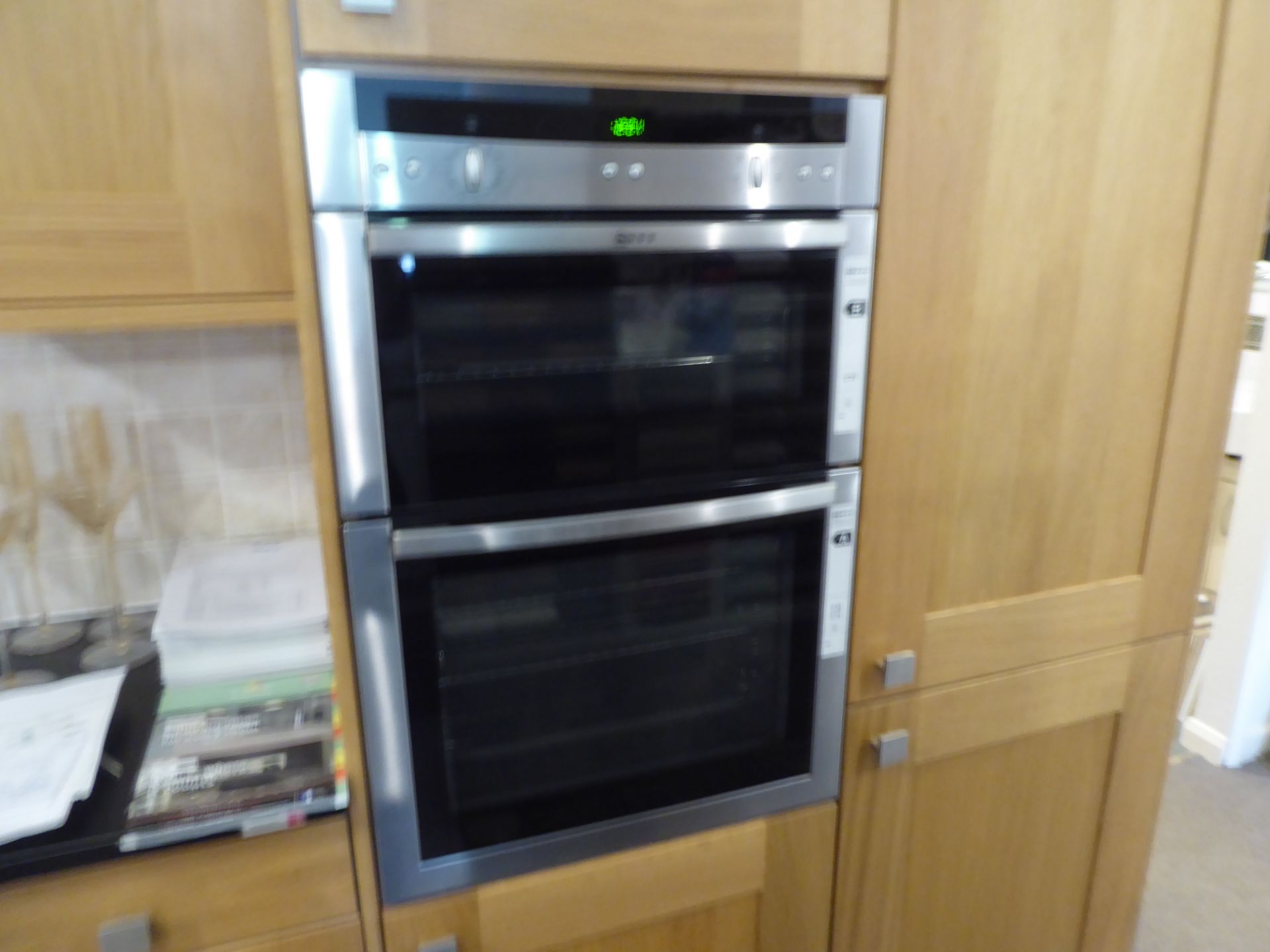 Neff U15E42NOGB stainless steel built in double oven. Demonstration use.