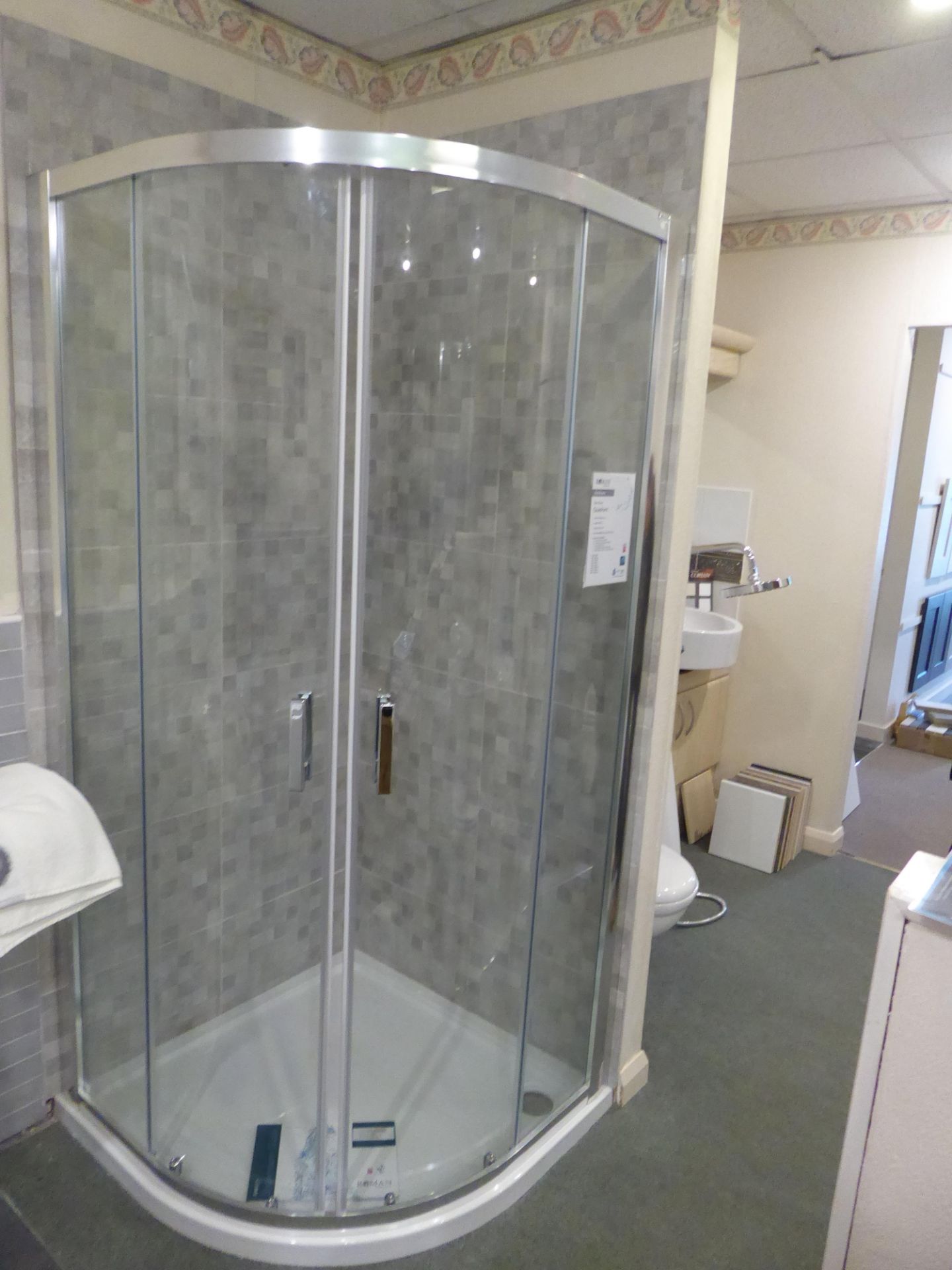 Roman Embrace 2 door quadrant shower cubicle 900mmx900mm, also includes resin stone shower tray