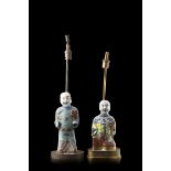 A pair of lamp bases with polychrome-enamelled figures of boysChina, 18th century(La porcellana h.