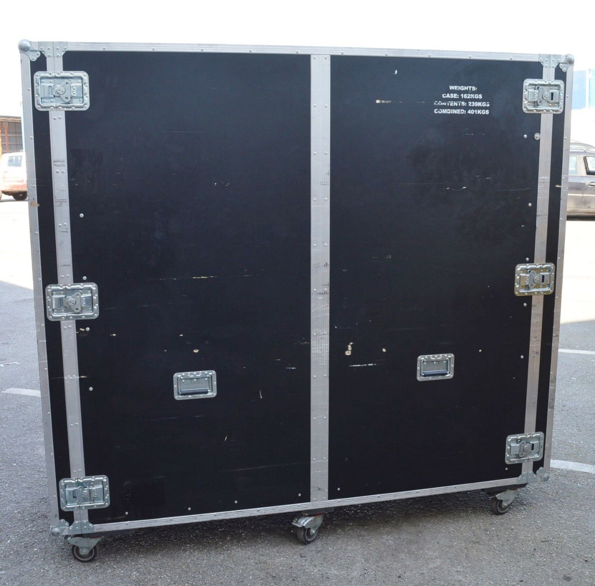 1 x Large Flight Case With Castors and Ramp For Easy Loading - H188 x W200 x D79 cms - CL011 - - Image 2 of 11