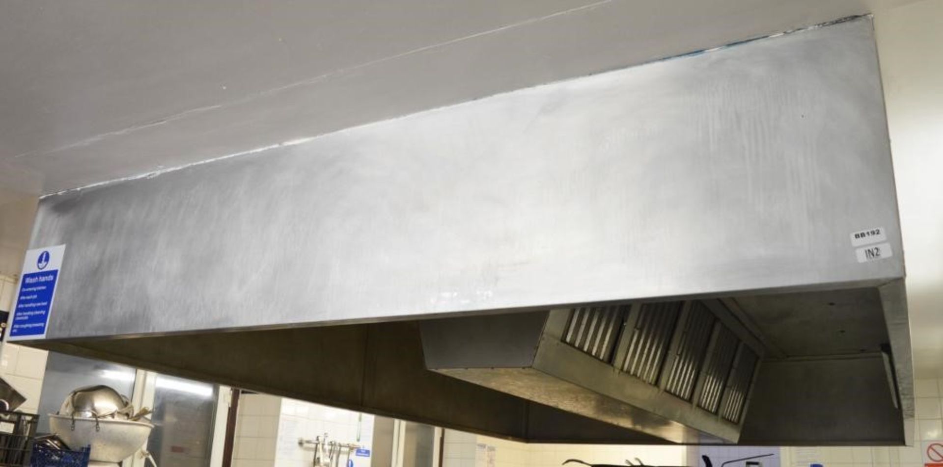 1 x Stainless Steel Canopy Extractor Hood With Filters - H46 x W232 x L351 cms - Filter Unit 250 x 5 - Image 2 of 4