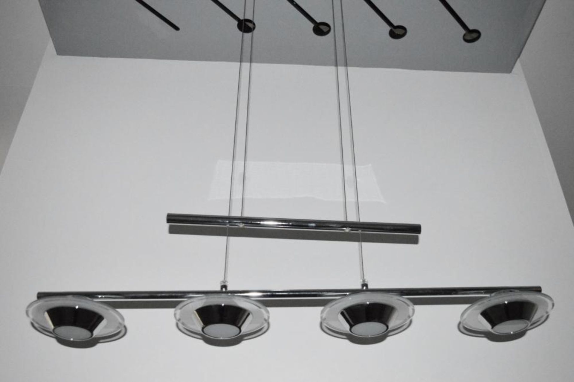 1 x Chrome 4 Led Yoyo Bar Light With Ufo Clear & Frosted Glass Shades - Ex Display Stock - CL298 - R - Image 4 of 5