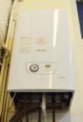 1 x Glow Warm EasiCom 28 Combi Boiler - Ref BB495 1855 - CL351 - Location: Chorley PR6