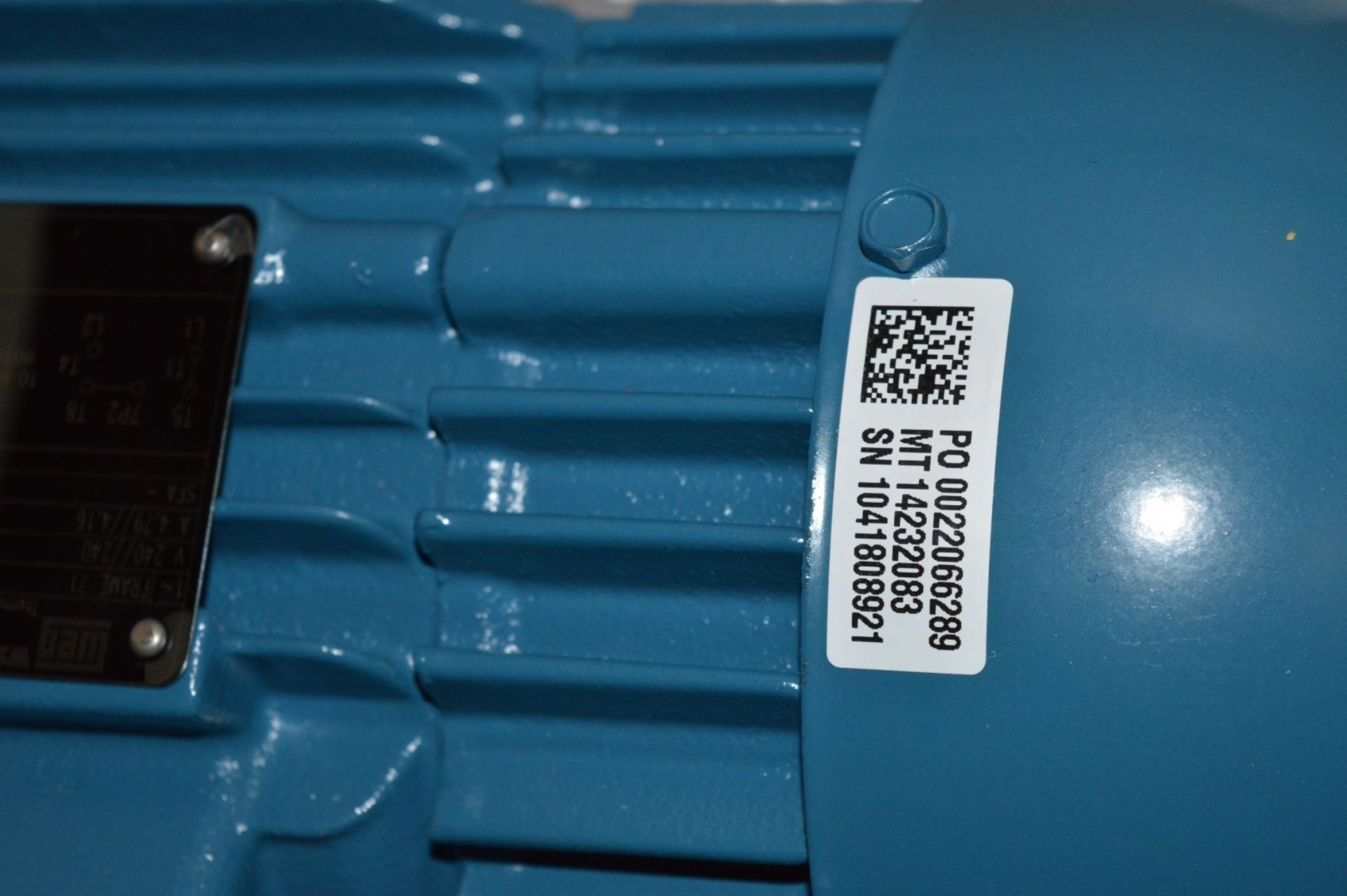 1 x Weg W22 240v IP55 Single Phase Electric Motor - New and Boxed - CL295 - Location: Altrincham - Image 2 of 8