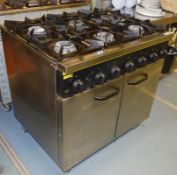 1 x Buffalo Gas Powered 6 Burner Range Oven - Stainless Steel Finish - H92 x W90 x D75 cms - Ref BB1