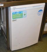 1 x Beko Undercounter 55cm Freezer - Ref BB487 1855 - CL351 - Location: Chorley PR6