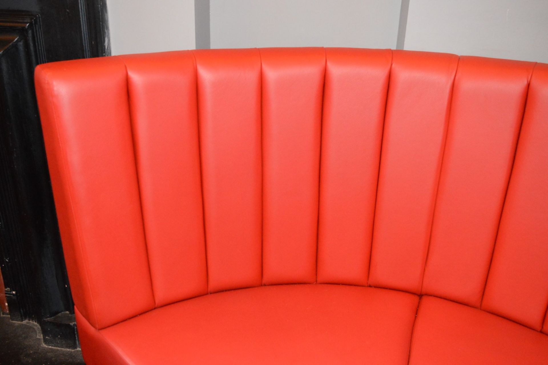 1 x Curved C-Shaped Seating Booth Upholstered In A Bright Red Leather - CL353 - Image 7 of 11