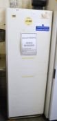 1 x Gram Upright Commercial Refrigerator - H169 x W59 x D63 cms - Ref BB497 1855 - CL351 - Location: