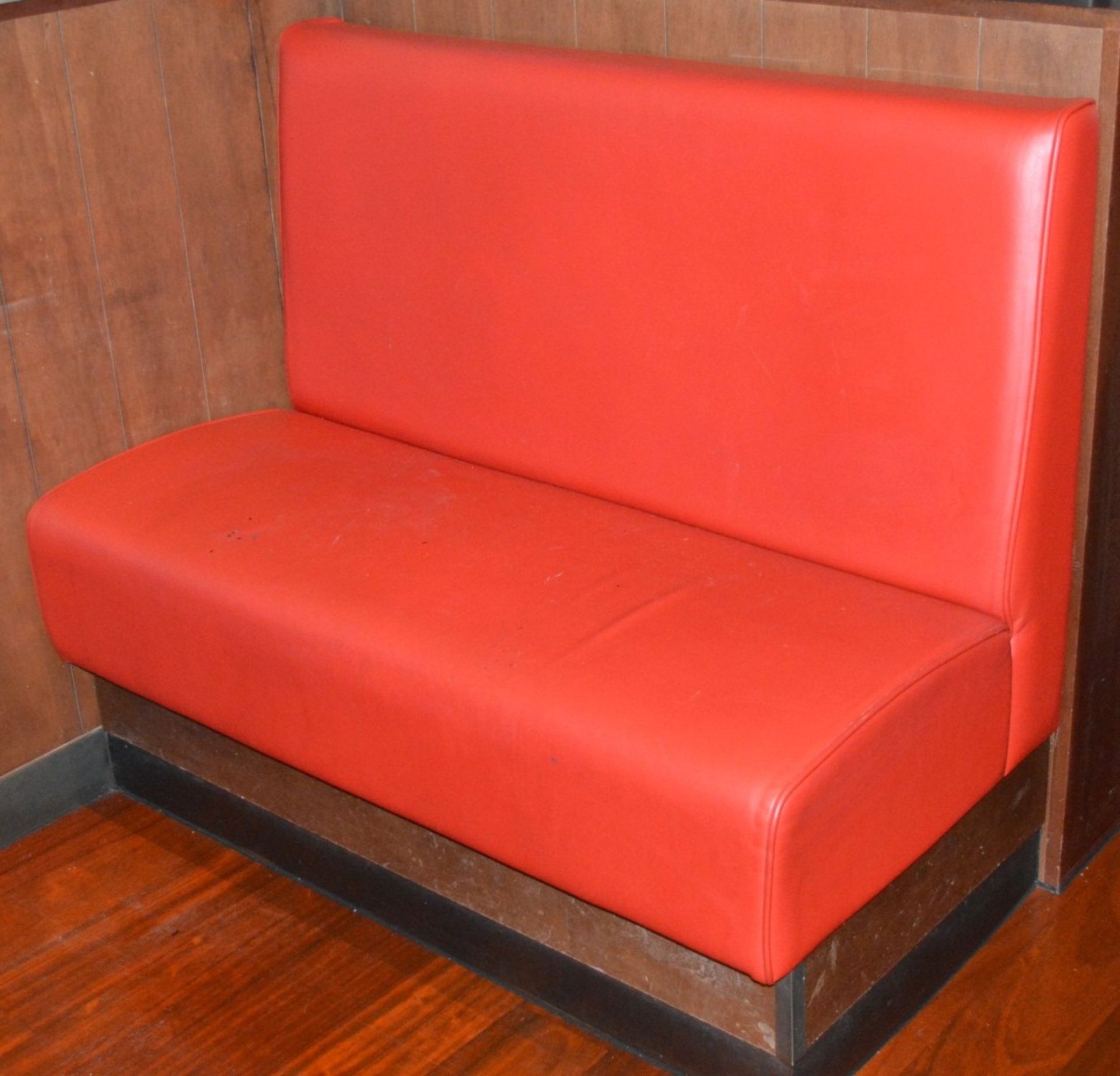 2 x Seating Booth Sections Upholstered In A Bright Red Leather - Also Includes 1 x Privacy Panel - Image 2 of 9