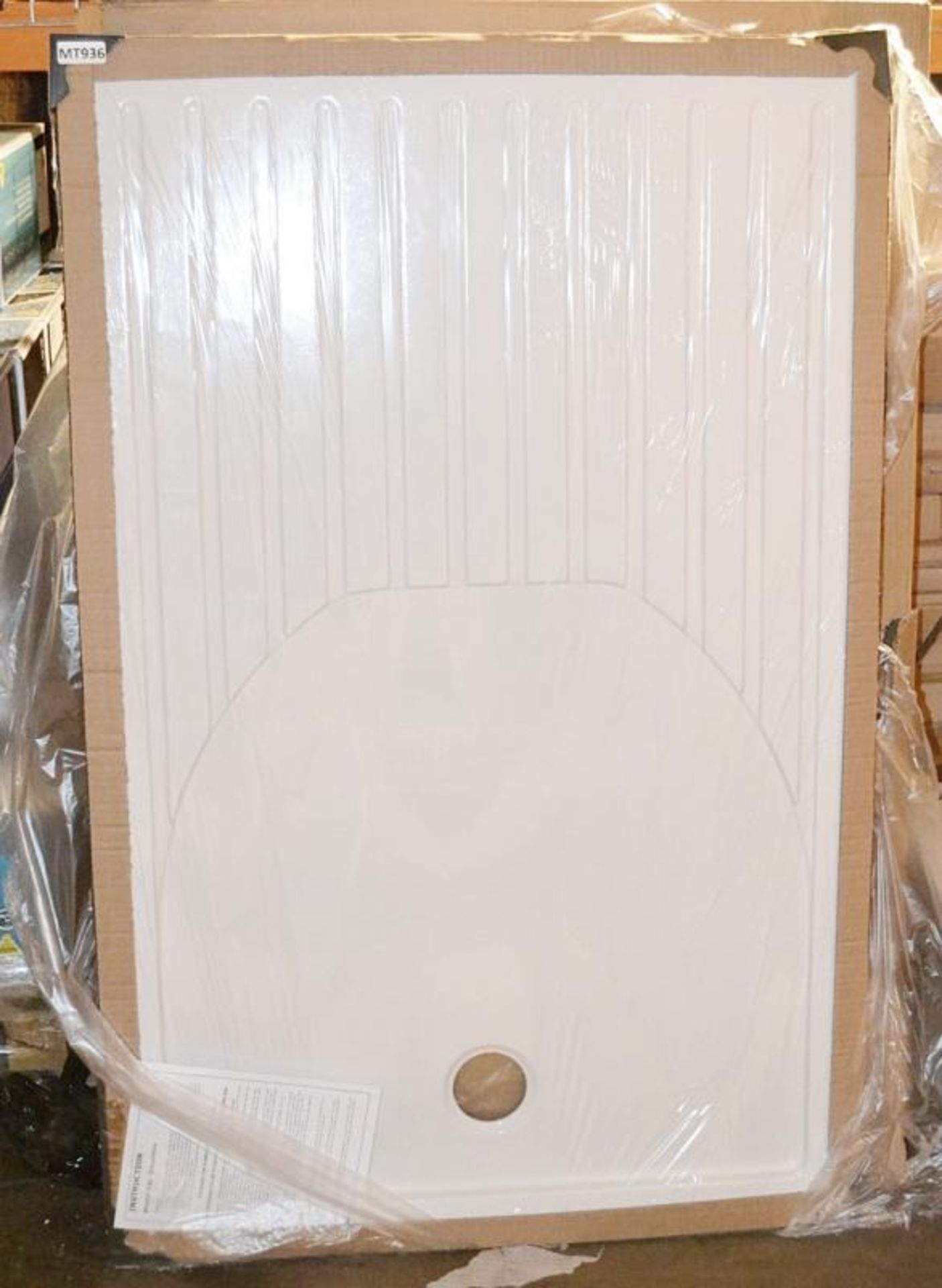 1 x Walk In Rectangular Shower Tray (BSF1490C) - Dimensions: 1400 x 900 x 40cm - New And Boxed Stock - Image 5 of 6