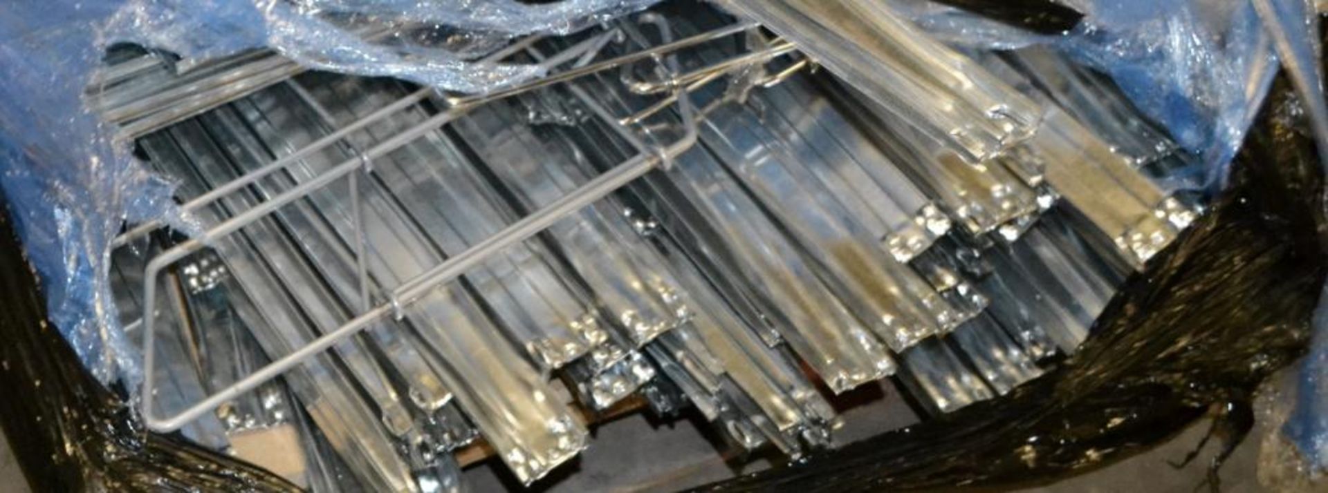8 x Bays of Metalsistem Steel Modular Storage Shelving - Includes 65 Pieces - Recently Removed - Bild 16 aus 17