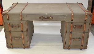 1 x Antique Trunk-Style 5-Drawer Writing Desk *NO VAT ON HAMMER*