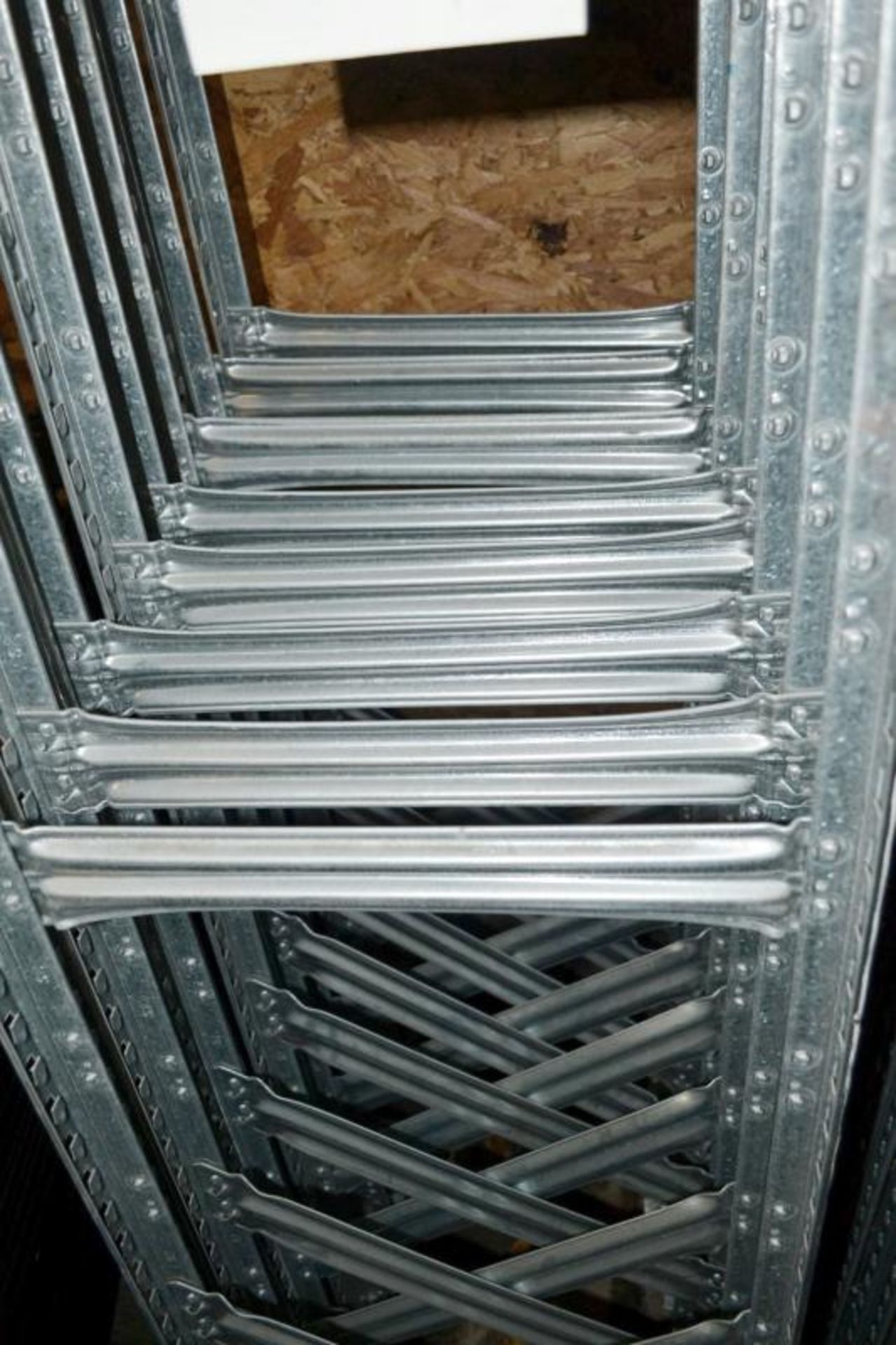 13 x Bays of Metalsistem Steel Modular Storage Shelving - Includes 28 Pieces - Recently Removed - Bild 2 aus 18