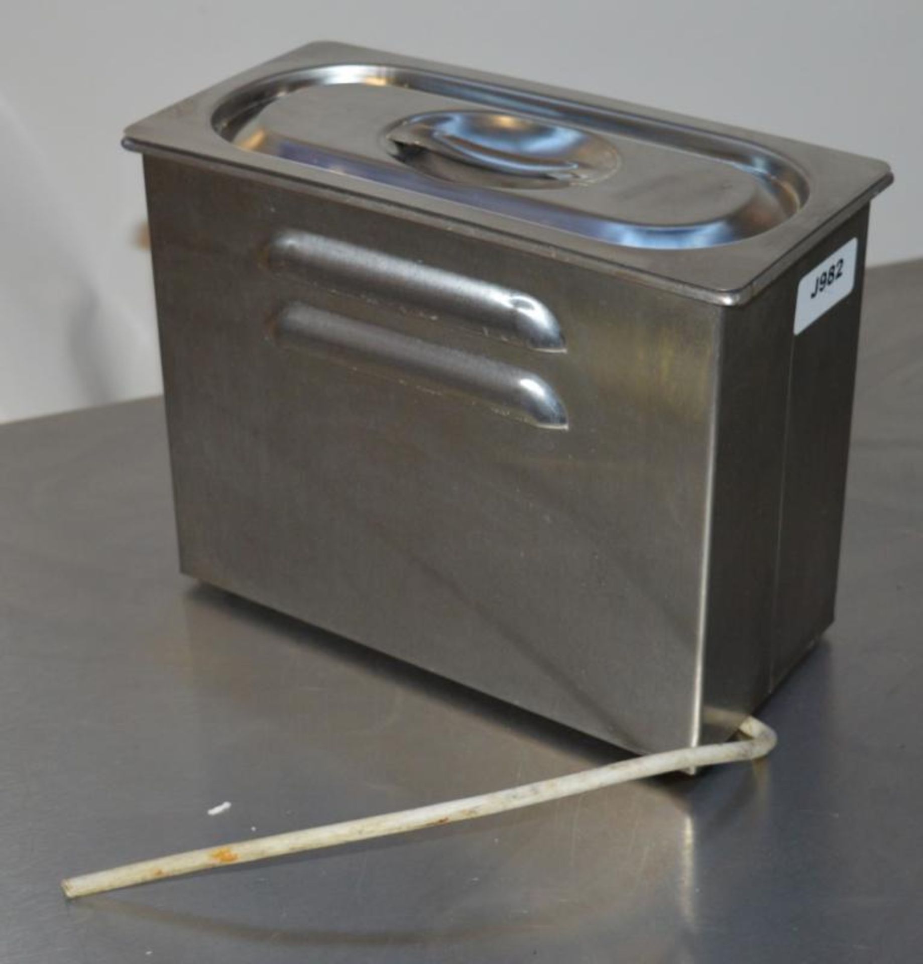 1 x Walker Ultrasonic Cleaning Bath Model QC - For Cleaning Utensils, Dentistry, Jewellery and More - Image 7 of 7