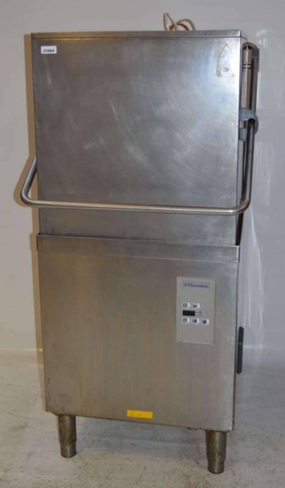 1 x Electrolux NHTG Stainless Steel Passthrough Dishwasher With Brightwell D1 Automatic Dosing Pump - Image 8 of 13