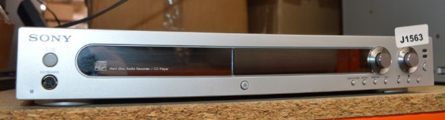 1 x Sony Audio Hard Disc Recorder / CD Player - Model HAR-LH500 - 240v - CL011 - Ref J1563 G4 -