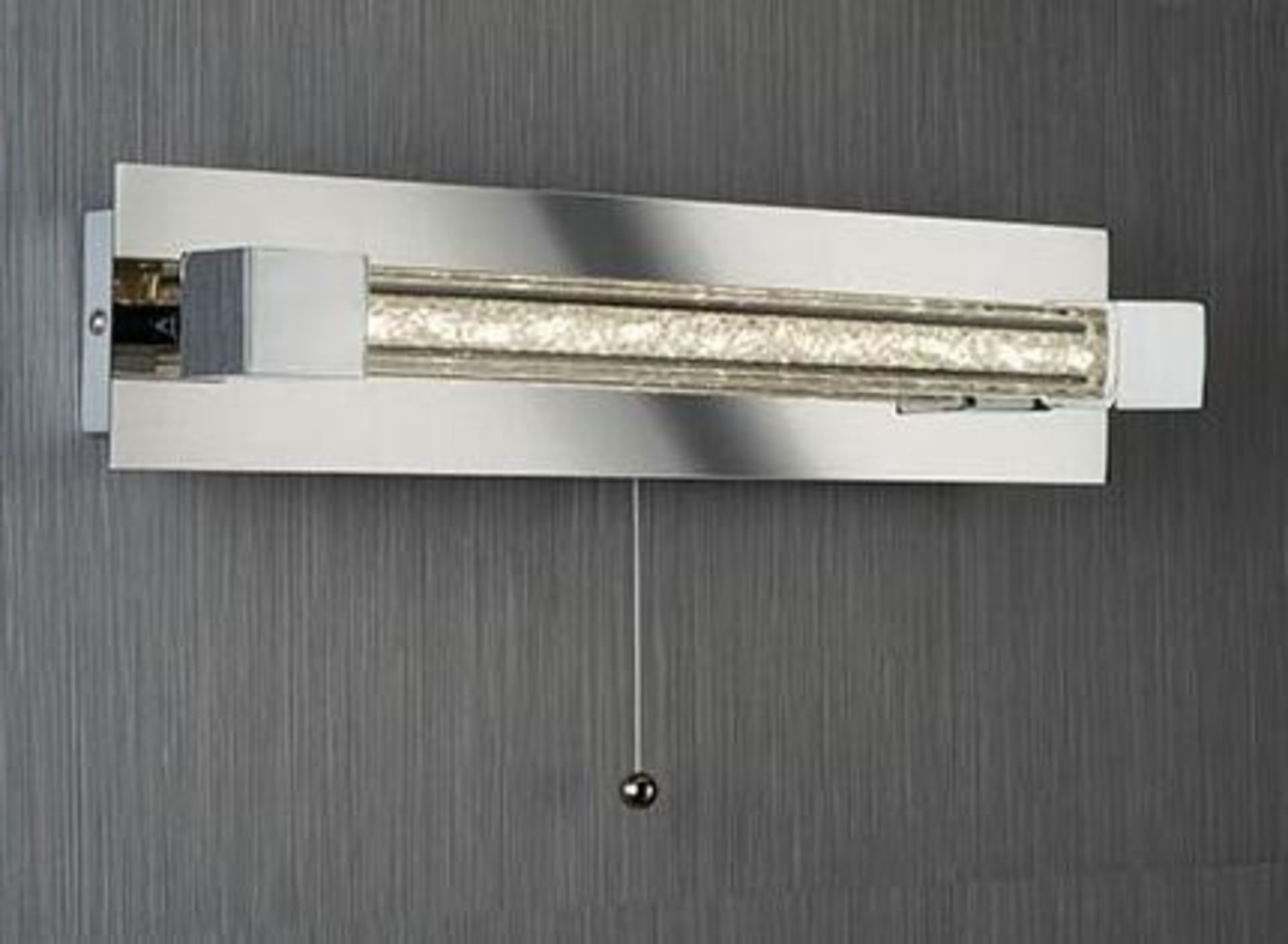 1 x Chrome LED Wall Light With Clear Crystal Glass Bar Diffuser - LED With Handy Pull Cord Switch -