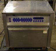 1 x MerryChef Mealstream EC501 Combination Oven - Stainless Steel Finish - CL232 - Ref JP508 - Locat