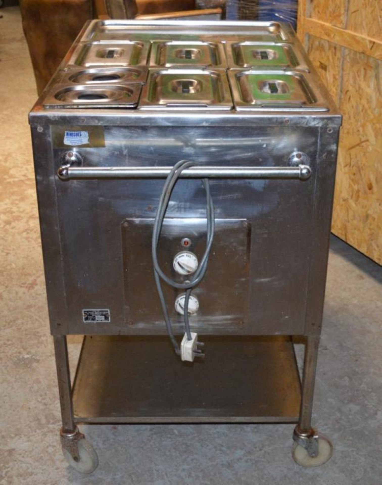 1 x Victor Stainless Steel Baine Marie With Warming Plate and Undershelf on Castores - H90 x W96 x D - Image 2 of 5