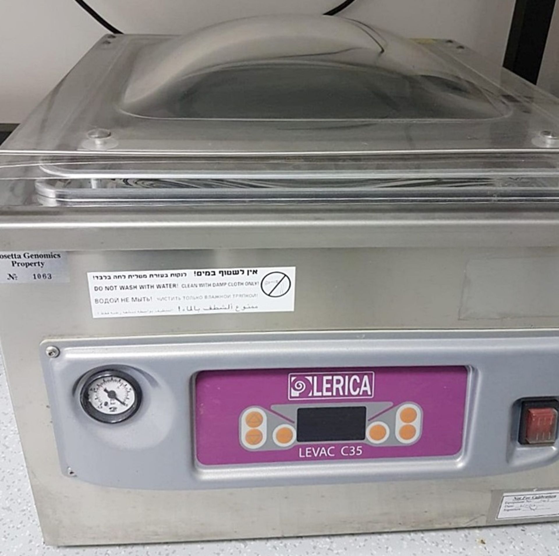 1 x LEVAC C35 Vacuum Packaging Machine - Laboratory Closure - Ref: ID007