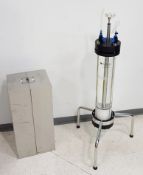 1 x GE INDEX 100/500 Glass Chromatography Column With Stainless Steel Stand - Ref: 0808949